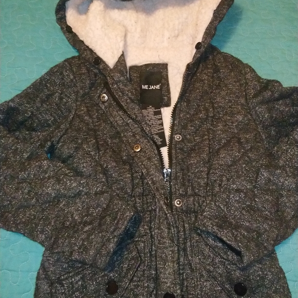 Girls Coats 🧥 - Picture 4 of 8